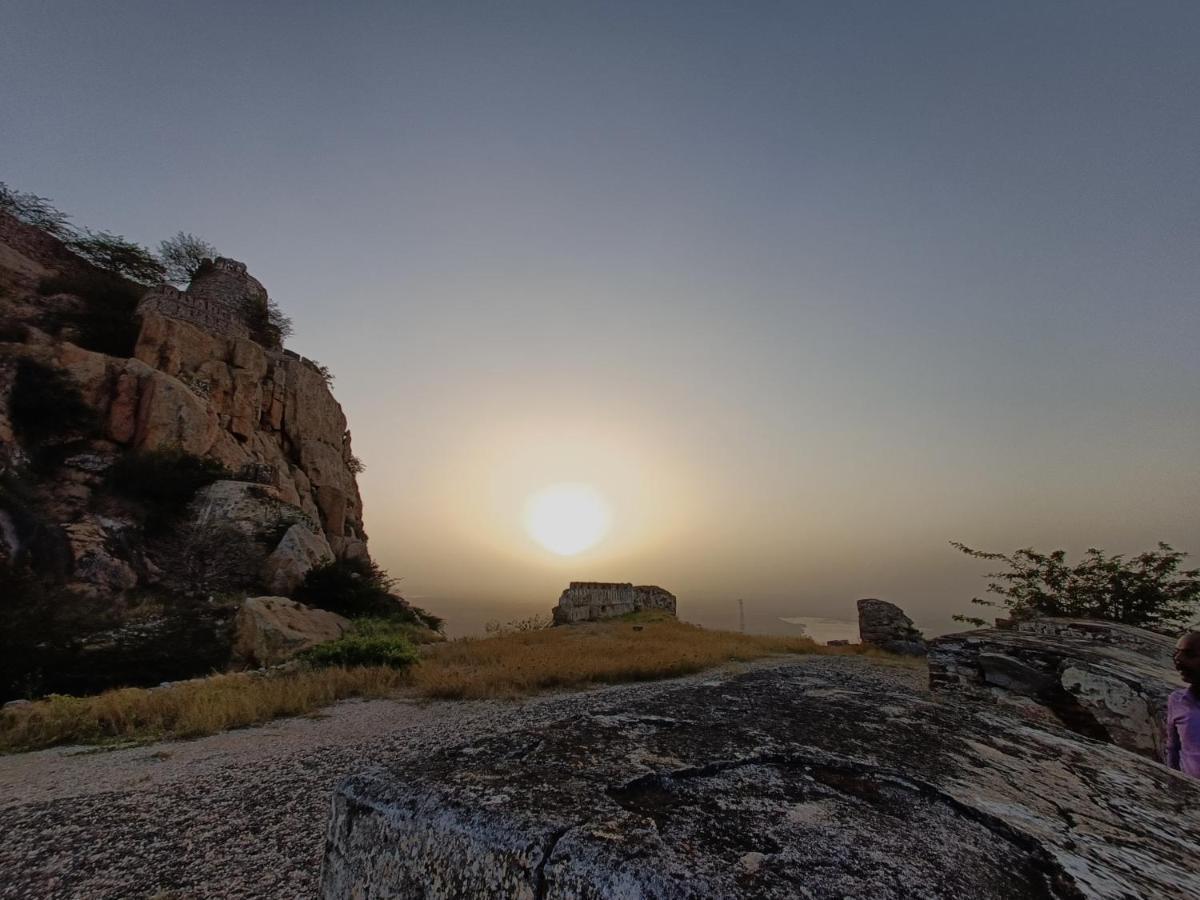 Dream Hampi Villa & Home Stay Exterior foto